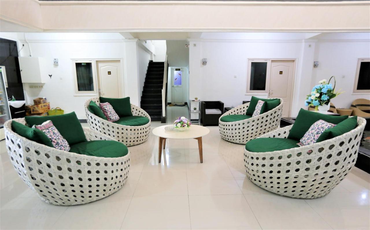 Gading Guest House Mataram Exterior foto